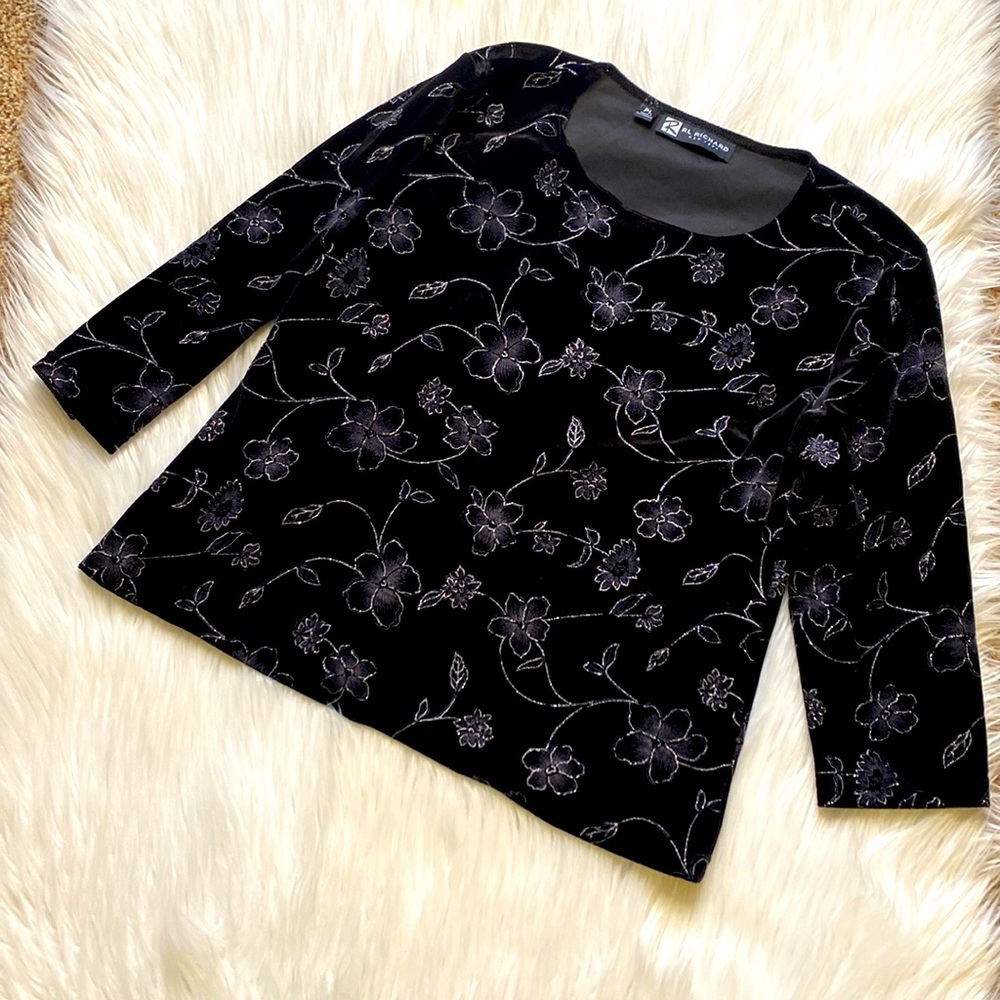 RL Richard New York Velvet Like Silver Flower Top, Large Petite